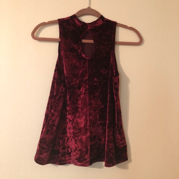 Velvet Top - Picture 2 of 5